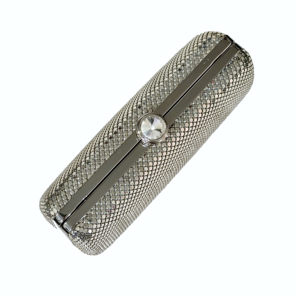 NWT Sondra Roberts Metal Chainmail Clutch Purse - Silver - Picture 5 of 12